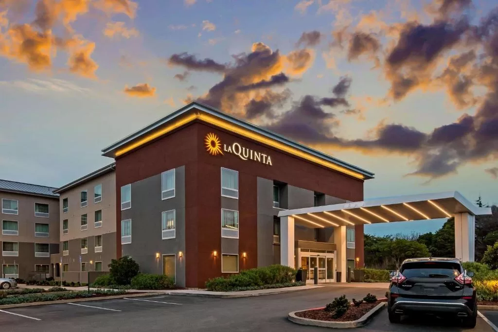 Exterior van het Hotel La Quinta Airport North San Francisco