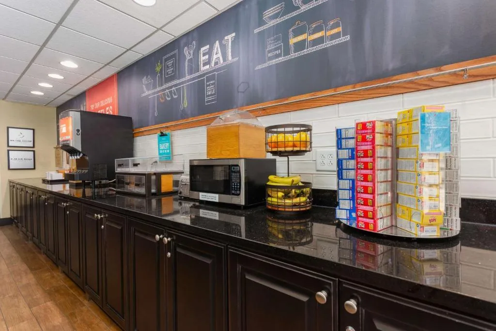 Ontbijtzaal van het Hotel Hampton Inn Kingsport