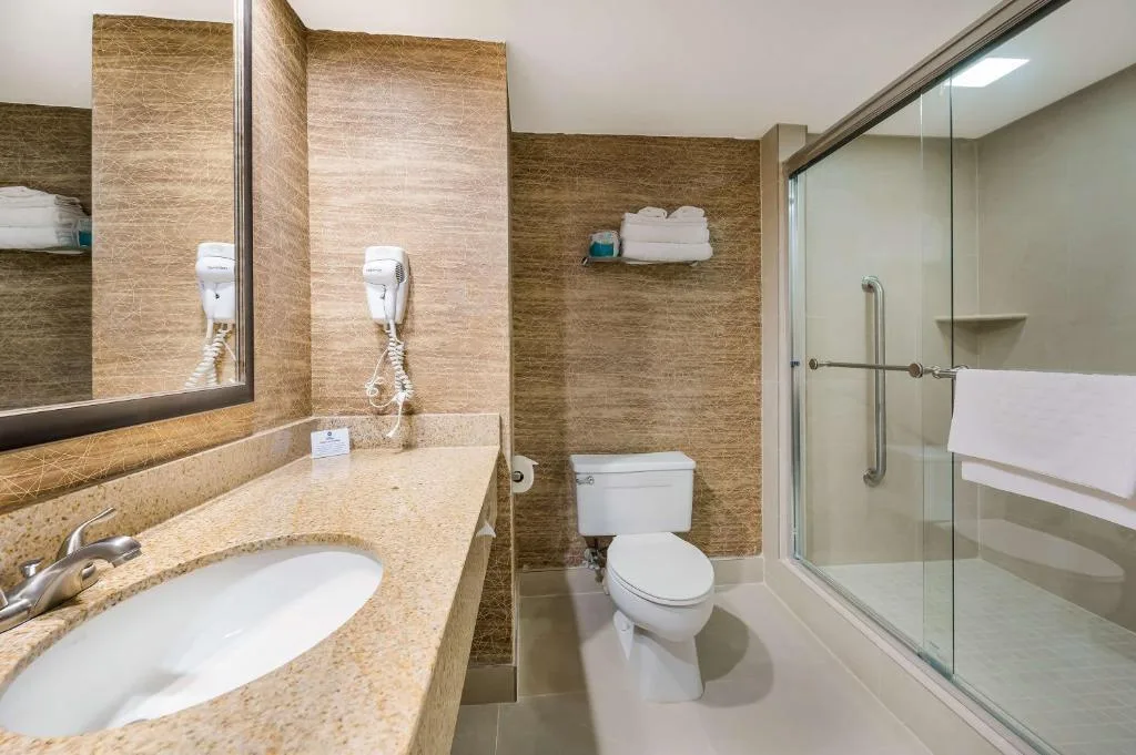 Badkamer in een hotelkamer in het Best Western Detroid