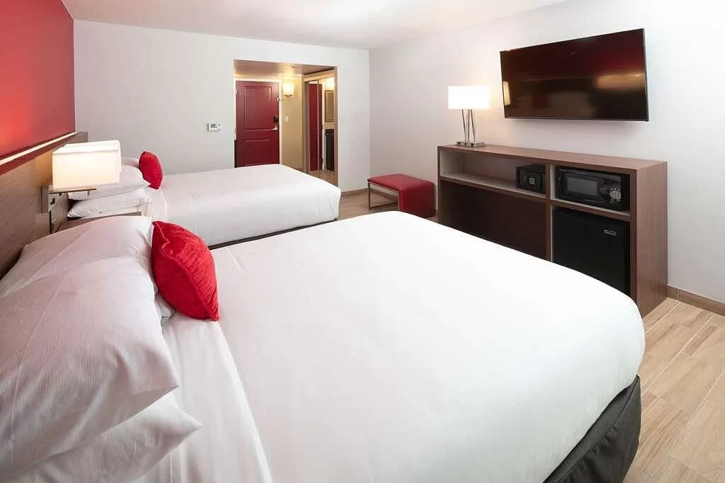 Standaardkamer met twee aparte bedden in het Hotel Red Lion Orlando