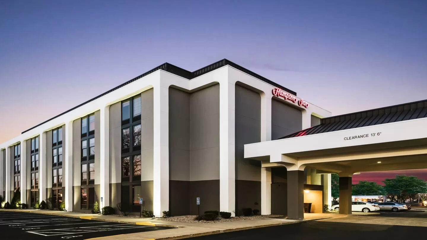 Exterior van het Hotel Hampton Inn West Springfield
