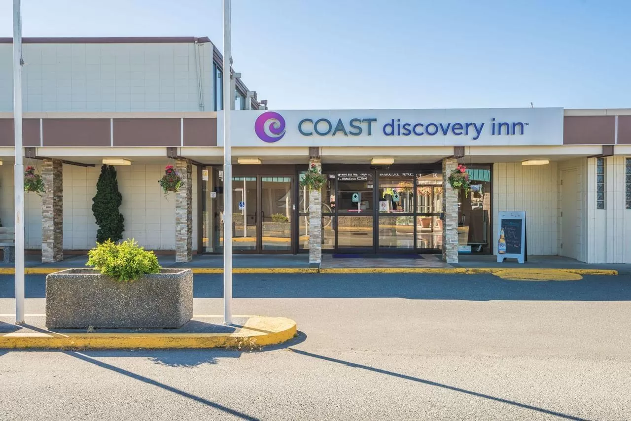 Exterior van het Hotel Coast Discovery Inn Campbell River