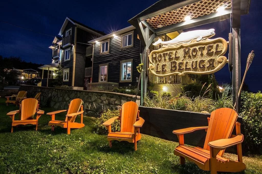 Exterior van het Hotel Le Beluga Tadoussac