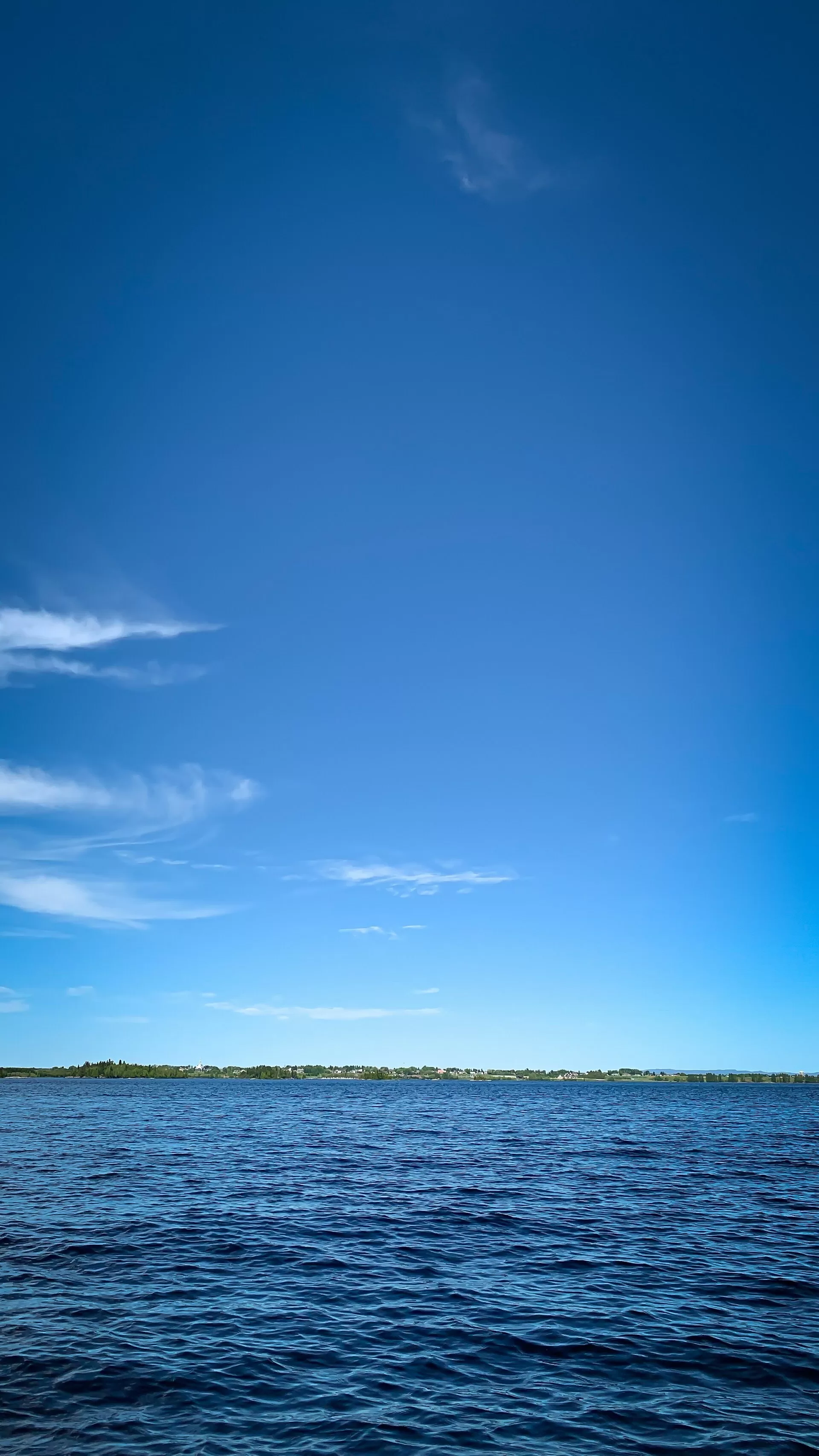 Het water van Lake St. Jean in de buurt van Roberval, Quebec