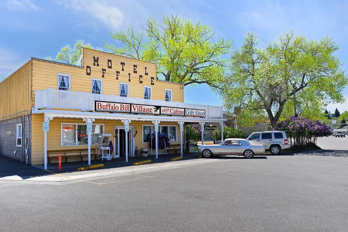 De receptie en gift shop van het Buffalo Bill Village