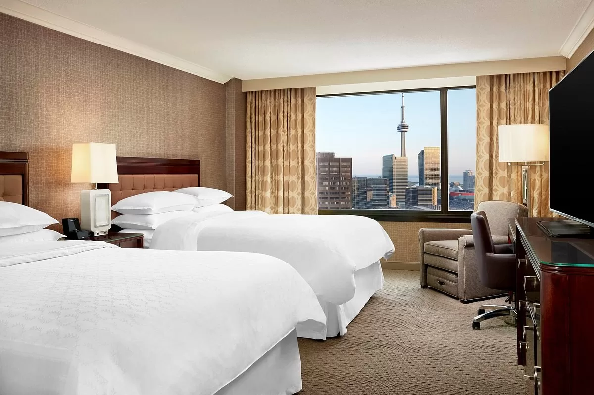 Standaardkamer met twee aparte bedden in het Hotel Sheraton Centre Toronto