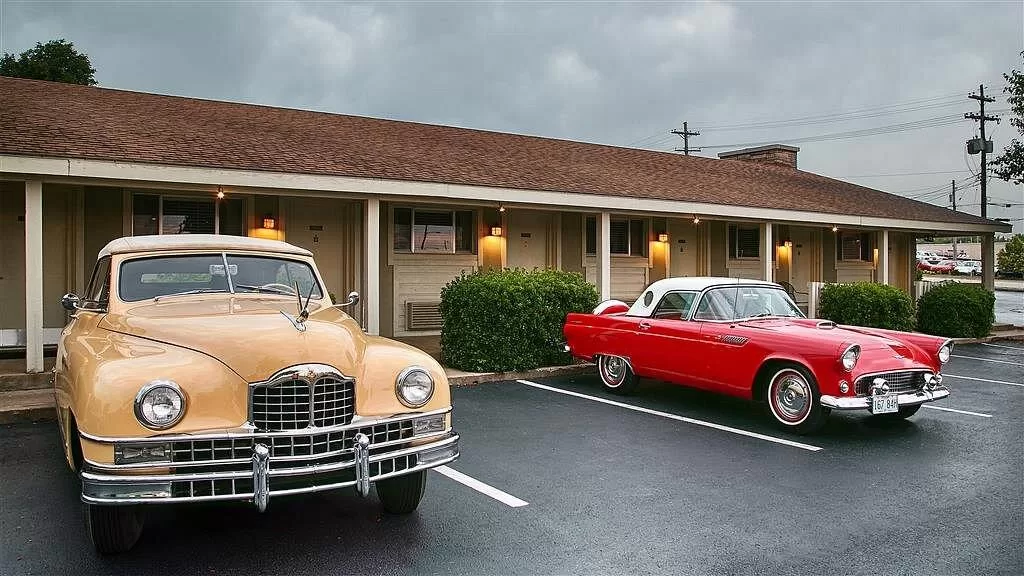 Exterior van het Best Western Route 66 Rail Haven Springfield MO