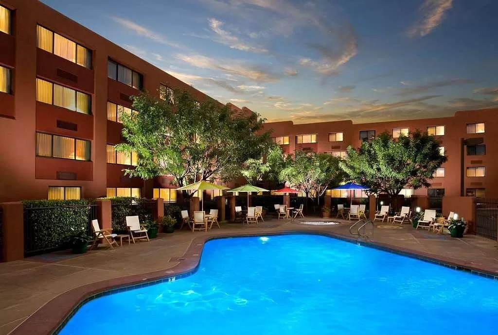 Het zwembad van het Best Western Rio Grande Albuquerque