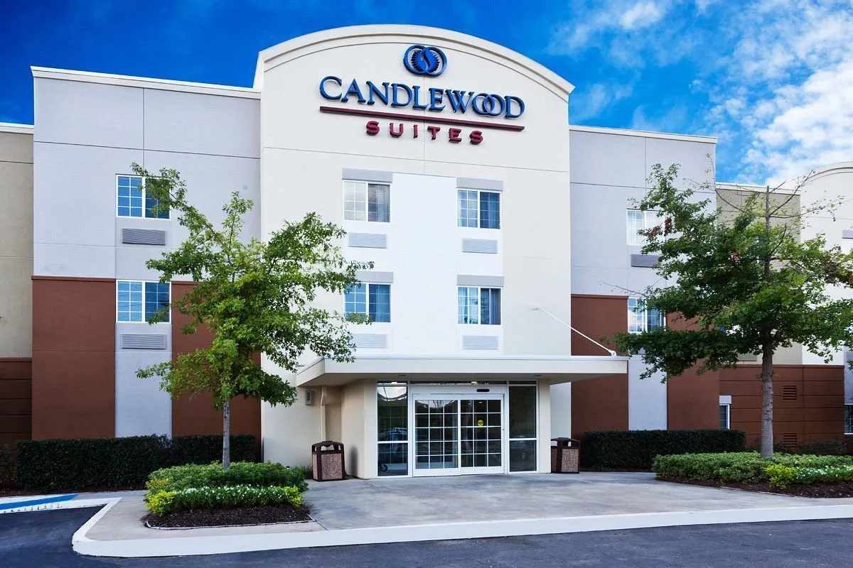Exterior van het Hotel Candlewood Suites Montgomery