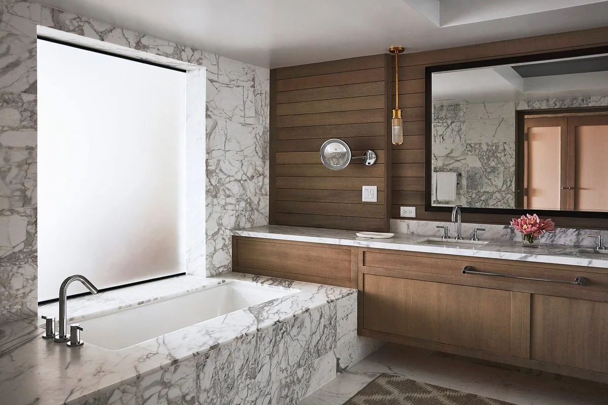 Badkamer in een hotelkamer in het Hotel Four Seasons Resort Maui Kihei