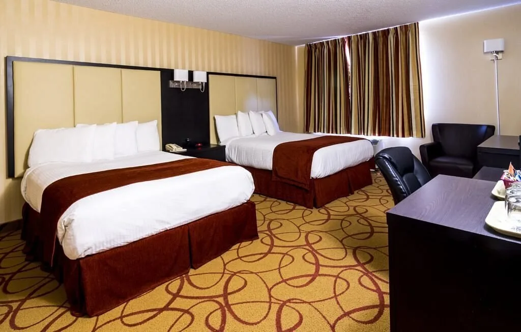 Standaardkamer met twee aparte bedden in het Hotel Sinbads Hotel Suites Gander