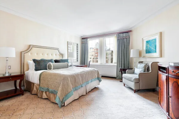 Standaardkamer in het Hotel The Pierre A Taj Hotel NY