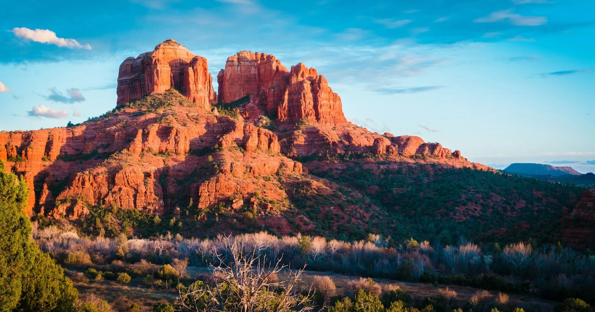 Bell Rock Sedona in de avondzon