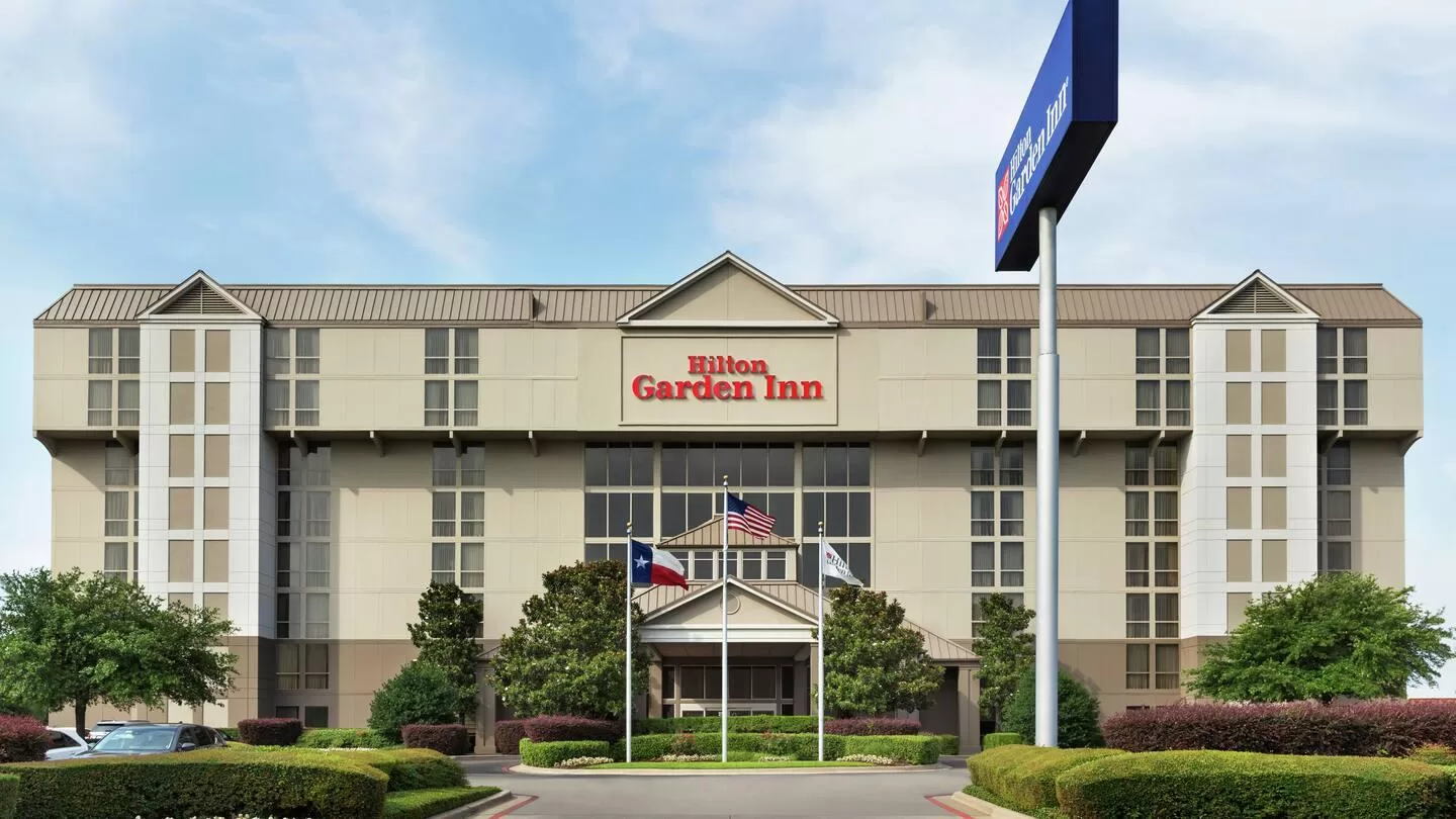 Exterior van het Hotel Hilton Garden Inn Market Center Dallas