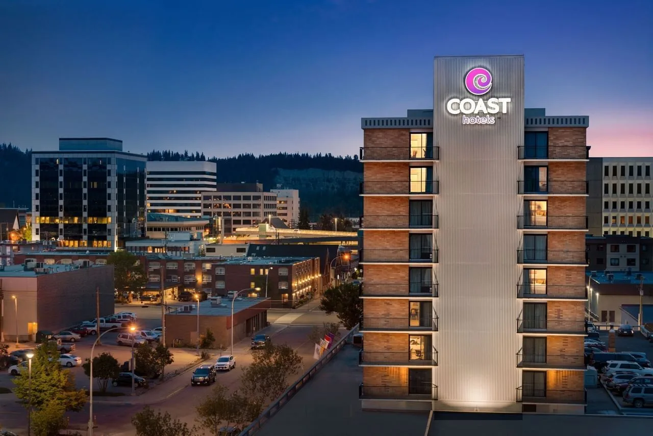 Exterior van het Hotel Coast Hotel by APA Prince George