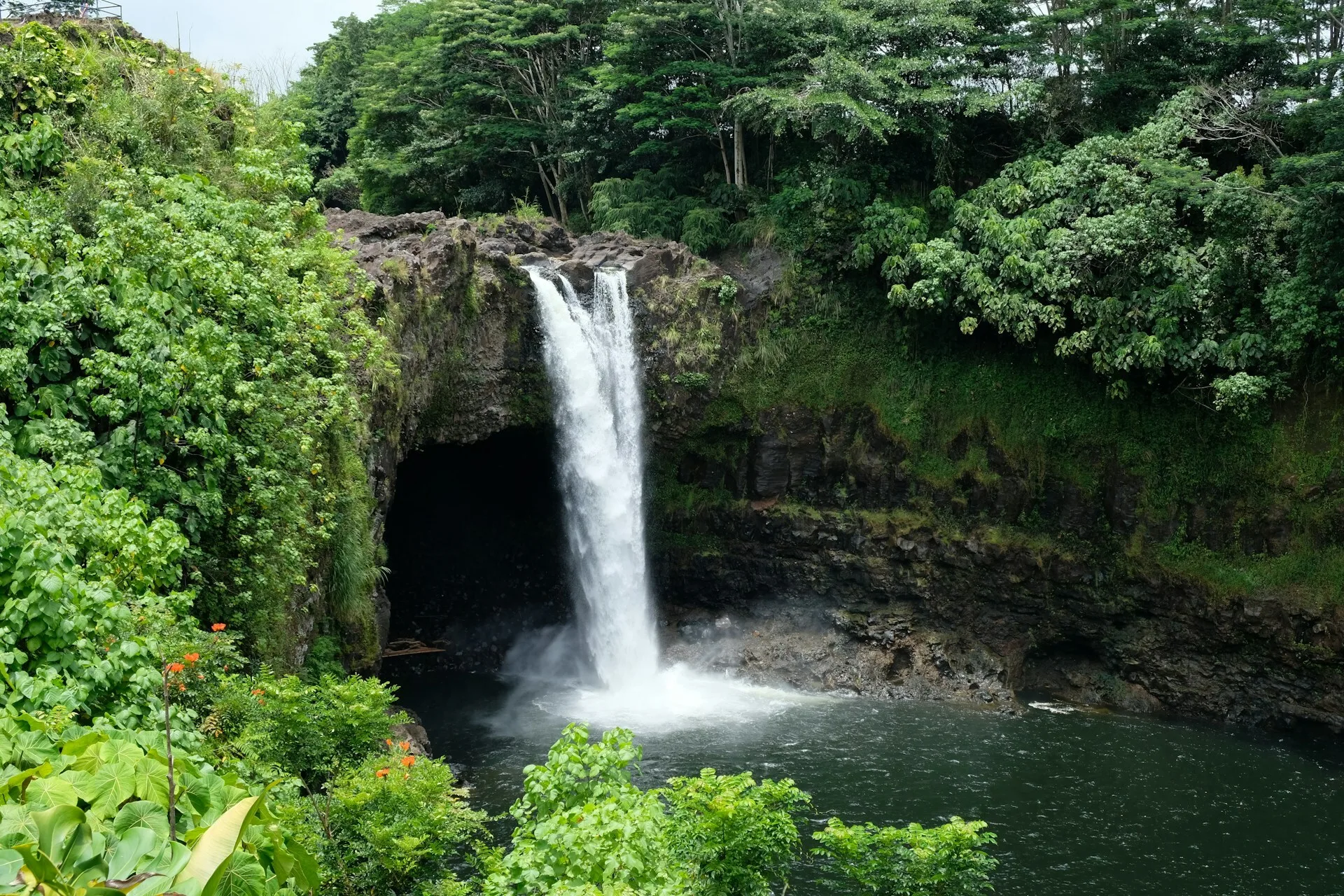 Rainbow Falls in Hilo op Big Island