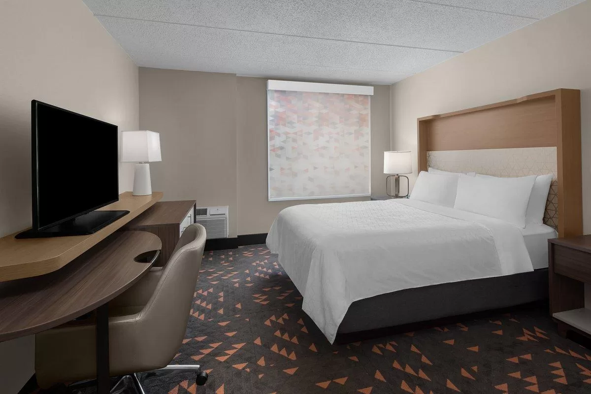 Standaardkamer in het Holiday Inn Meadowlands Hasbrouck Heights