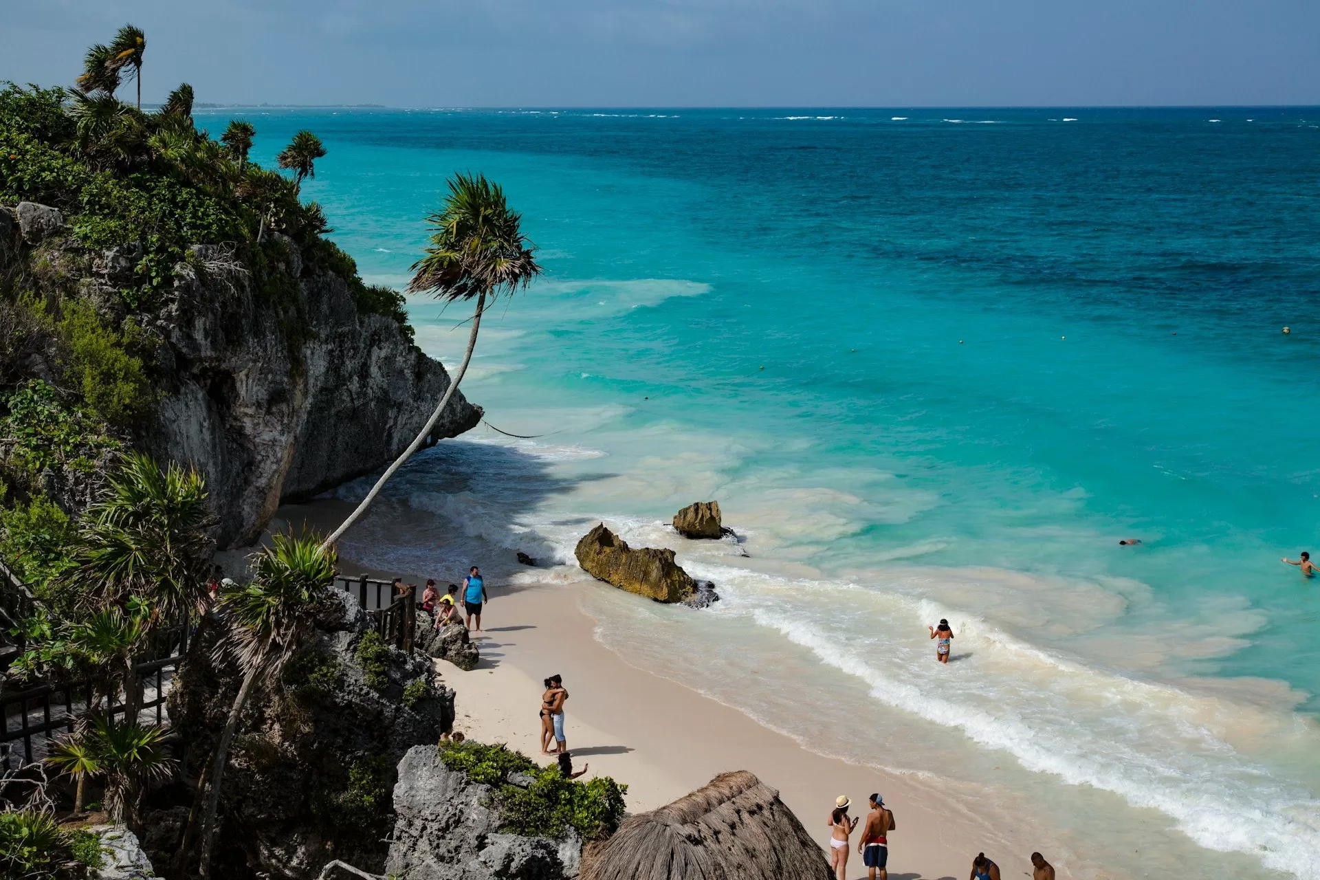 Het strand en de zee van Tulum, Quintana Roo Mexico