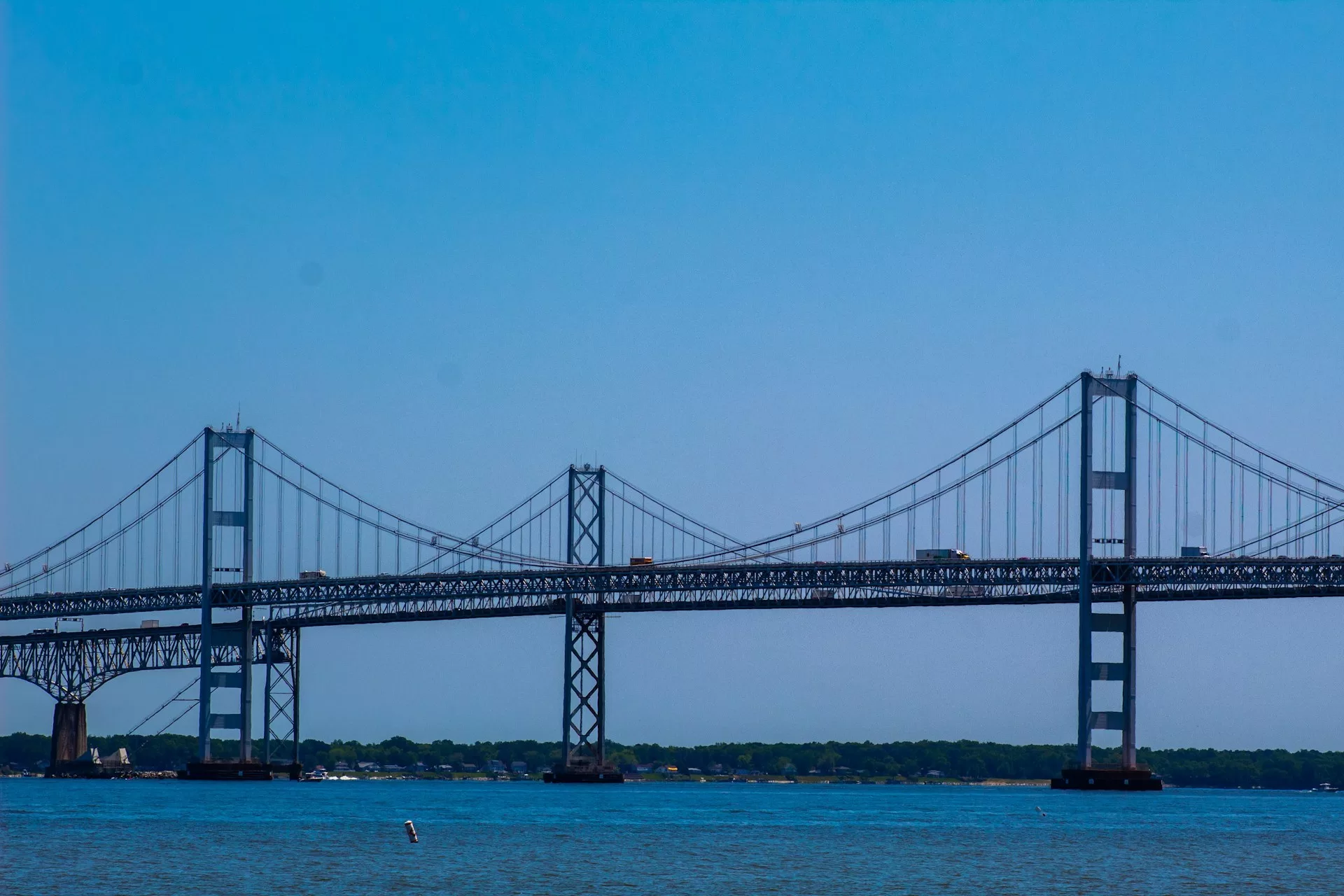Brug over het water van Annapolis in Maryland