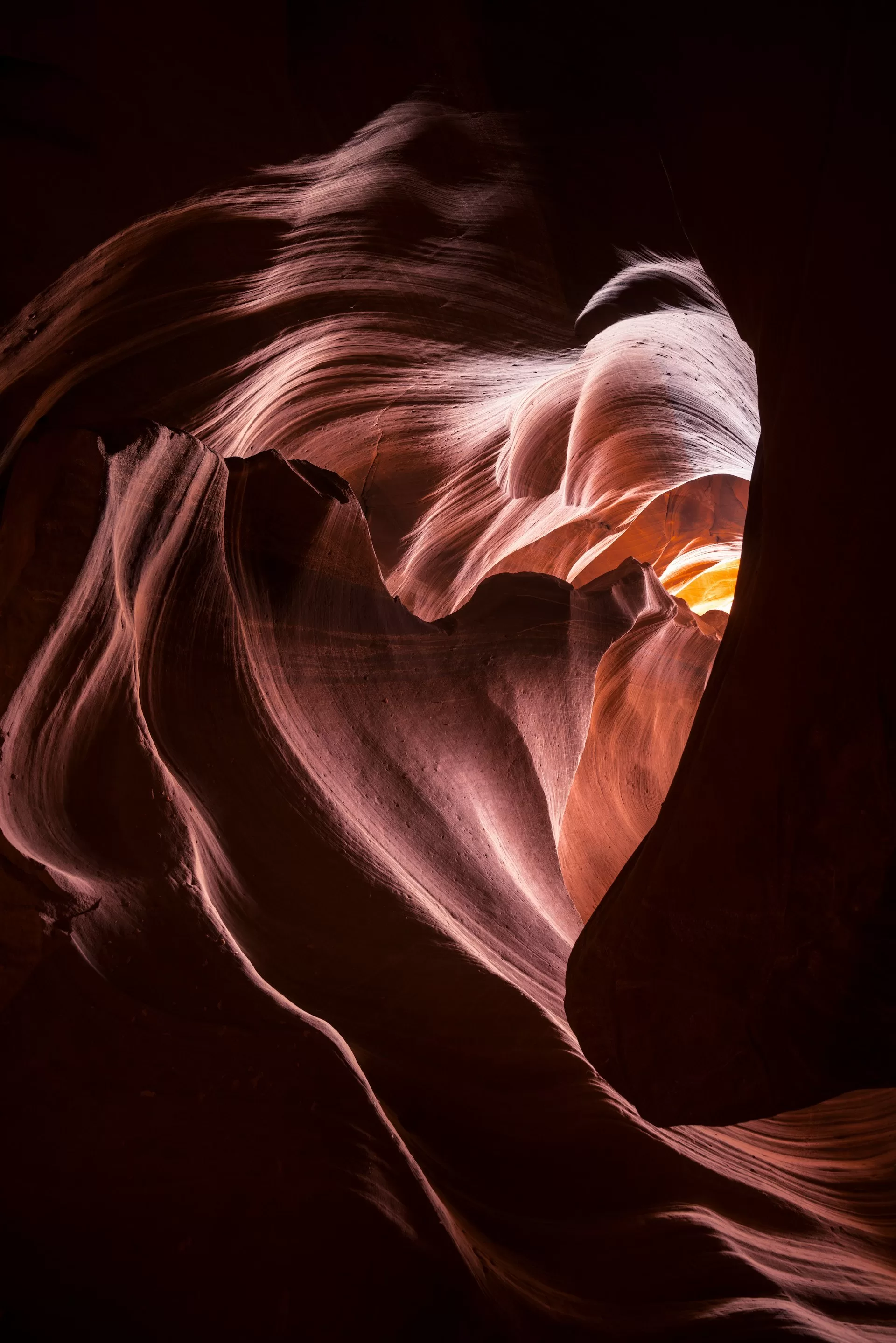 Licht dat door de Antelope Canyon heen komt in Page