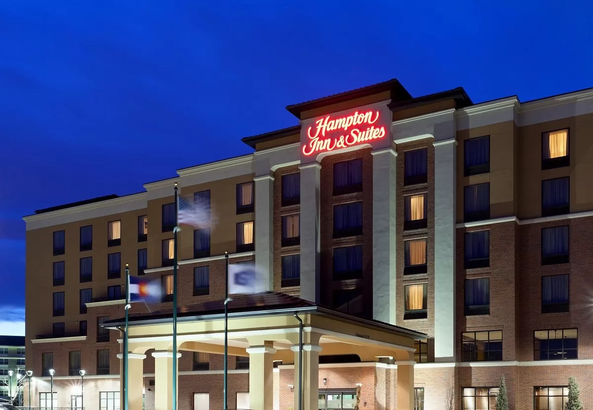 Exterior van het Hampton Inn Suites Airport Gateway Park Denver