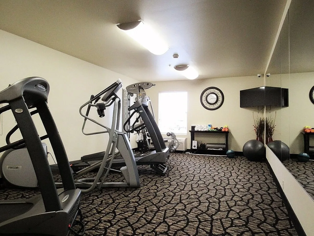 Fitnessruimte in het Hotel Aspen Extended Stay Suites