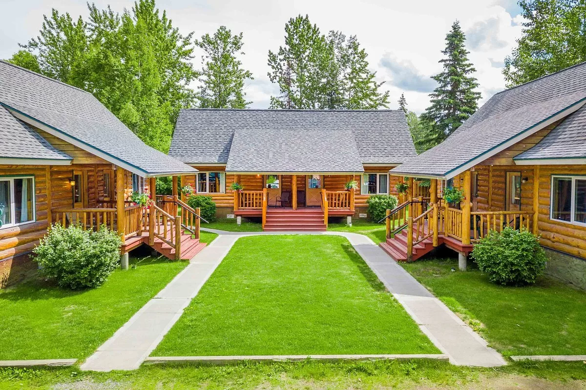Cabins bij een hotel in Talkeetna, Alaska