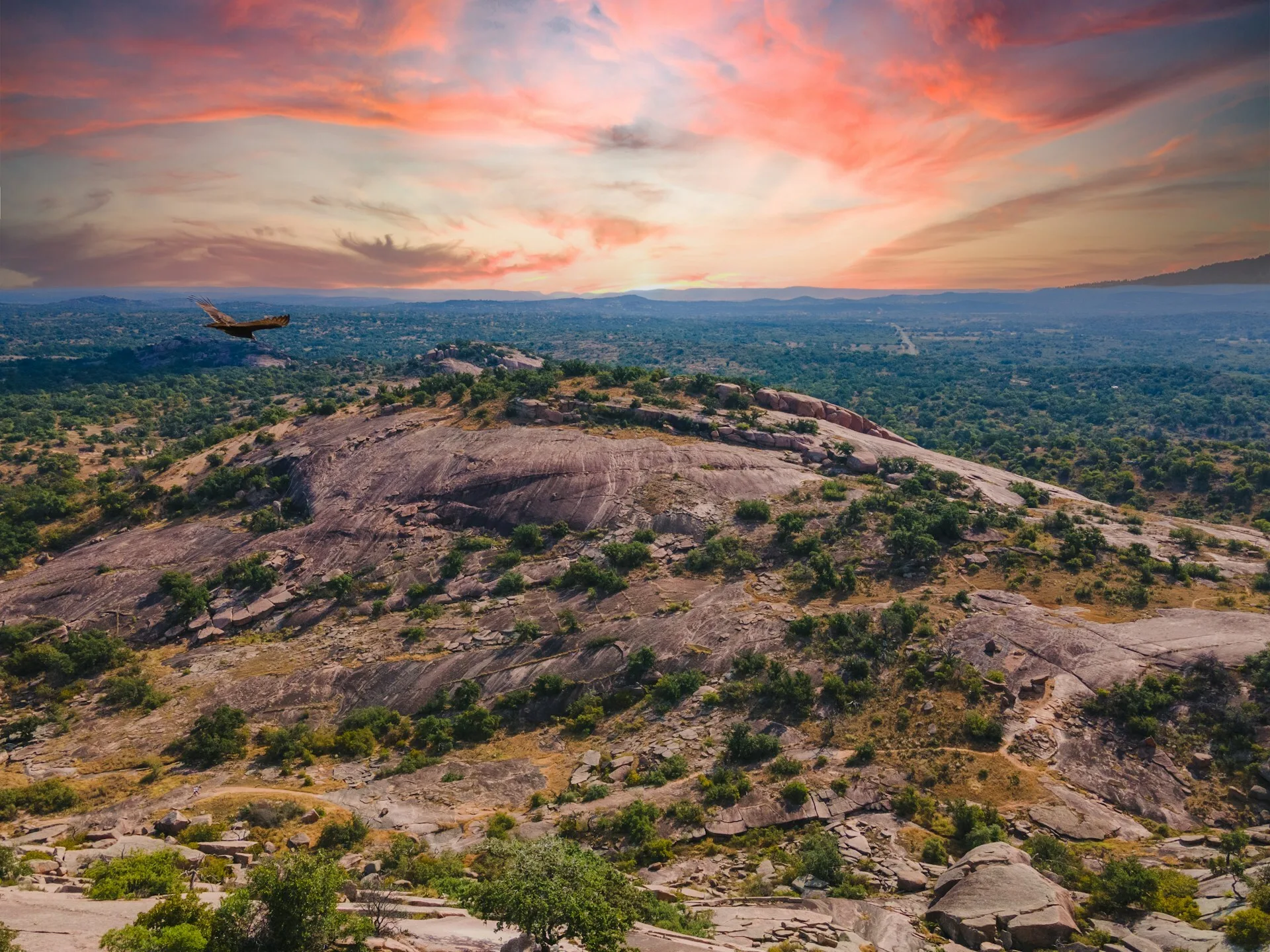 Uitzicht over Enchanted Rock State Natural Area in Fredericksburg, Texas