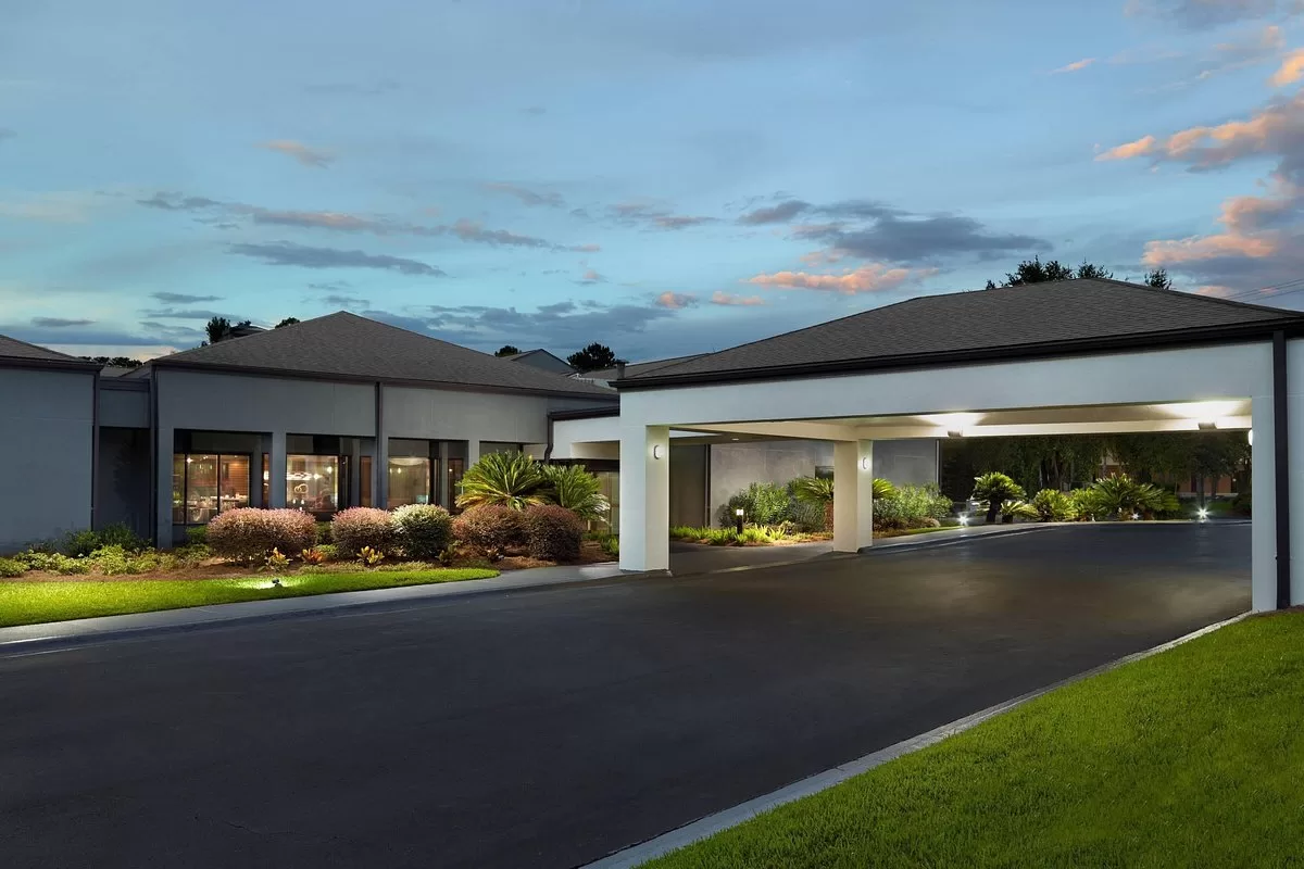 Exterior van het Courtyard by Marriott Tallahassee Downtown Capitol Tallahassee