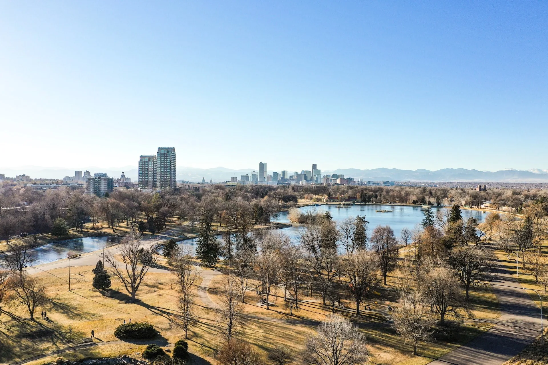Een park naast de binnenstad van Denver in Colorado
