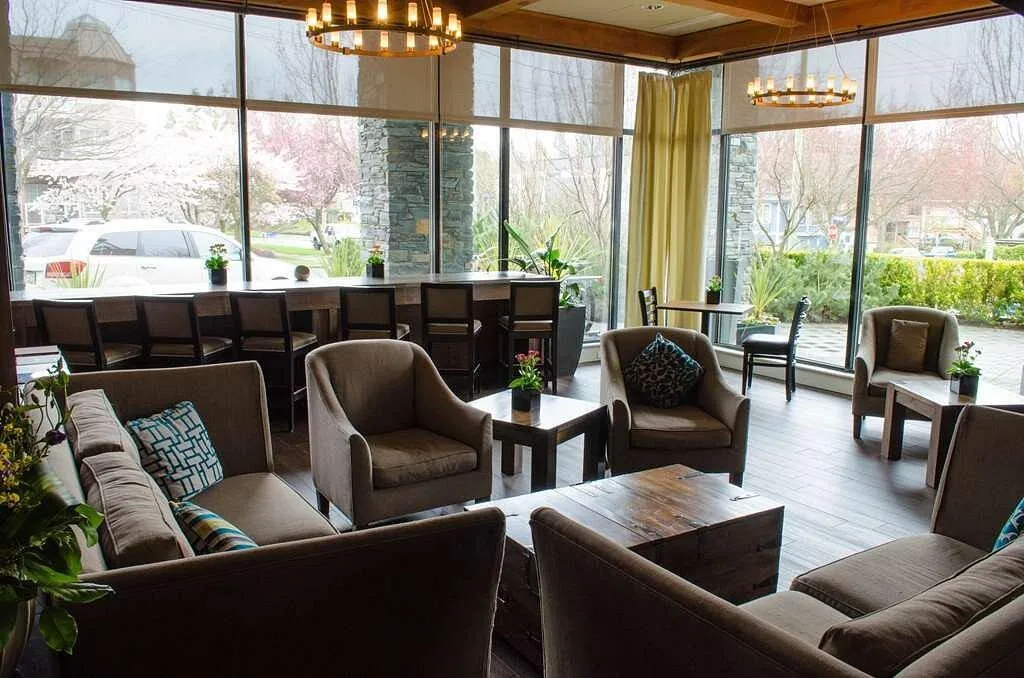 De lobby van het The Oswego Victoria