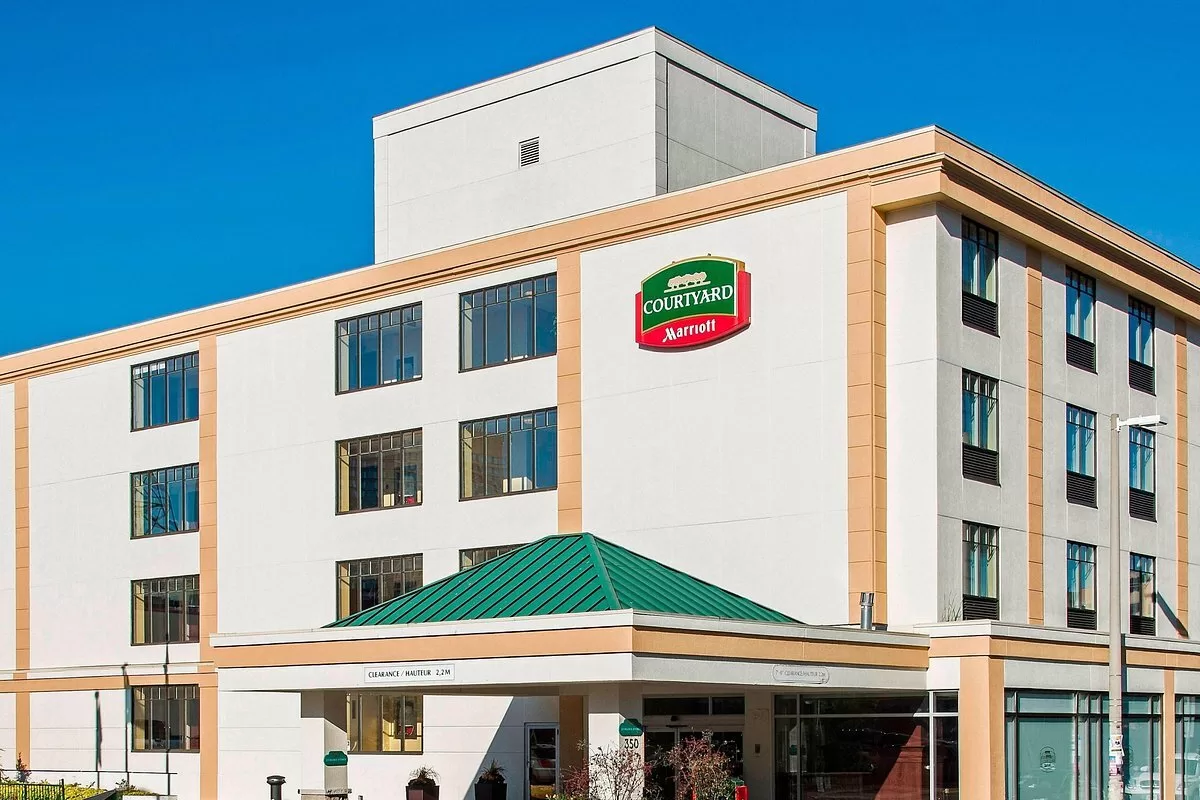 Exterior van het Hotel Courtyard by Marriott Ottawa Downtown Ottawa