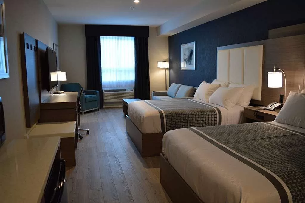 Standaardkamer met twee aparte bedden in het Best Western Gateway to the Falls Clearwater