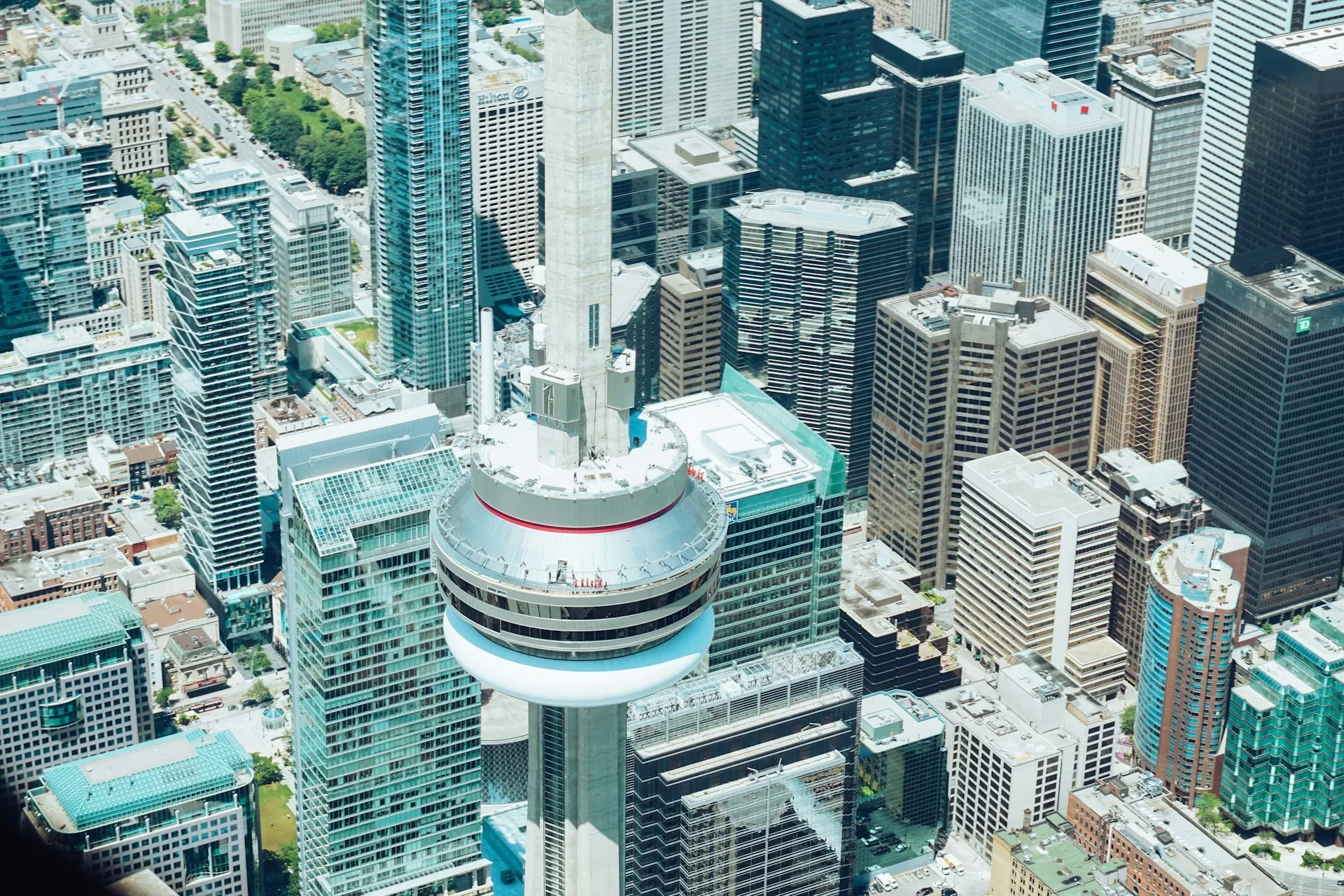 Luchtfoto van de CN Tower in Toronto