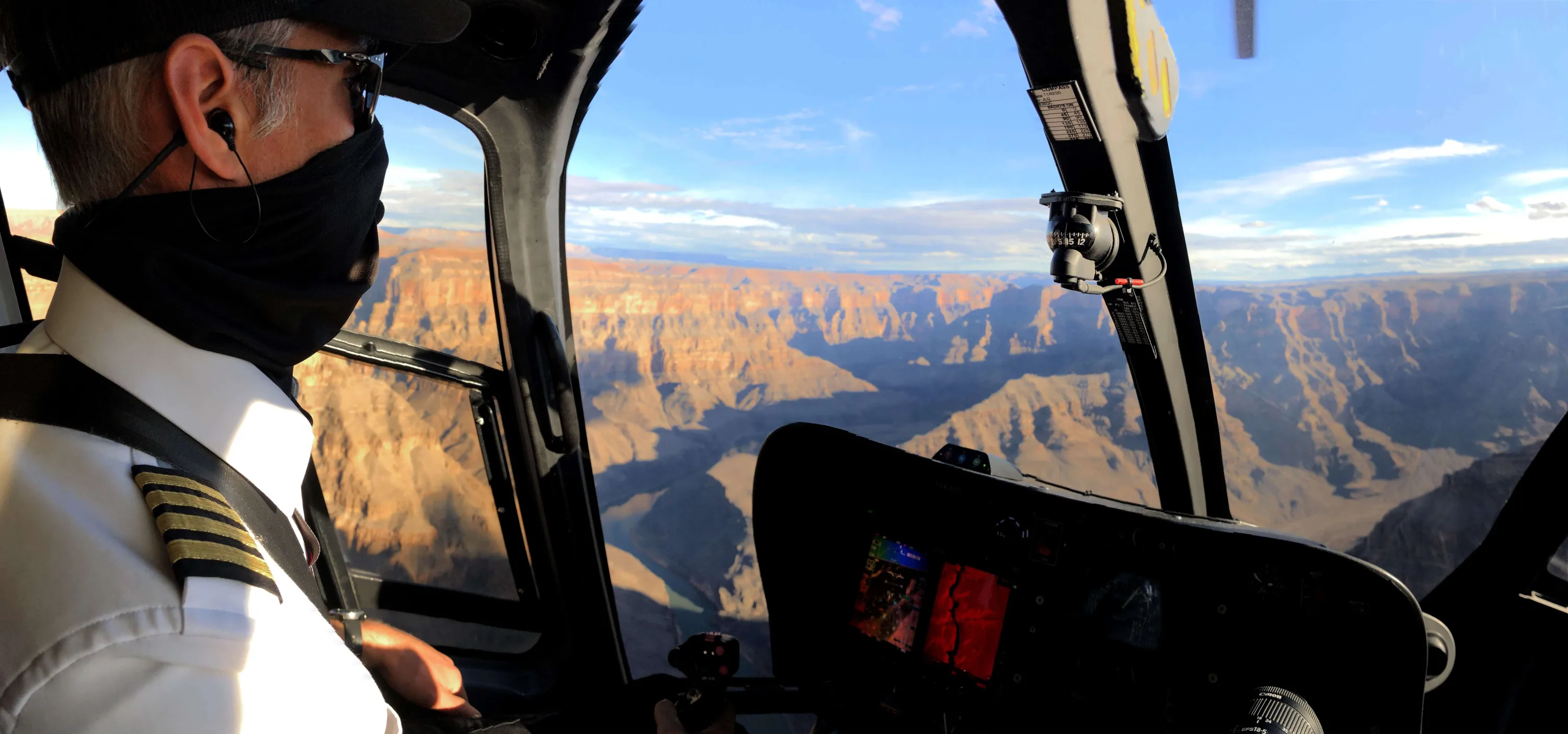 Helikoptertour over de Grand Canyon, met uitzicht op de indrukwekkende kloven