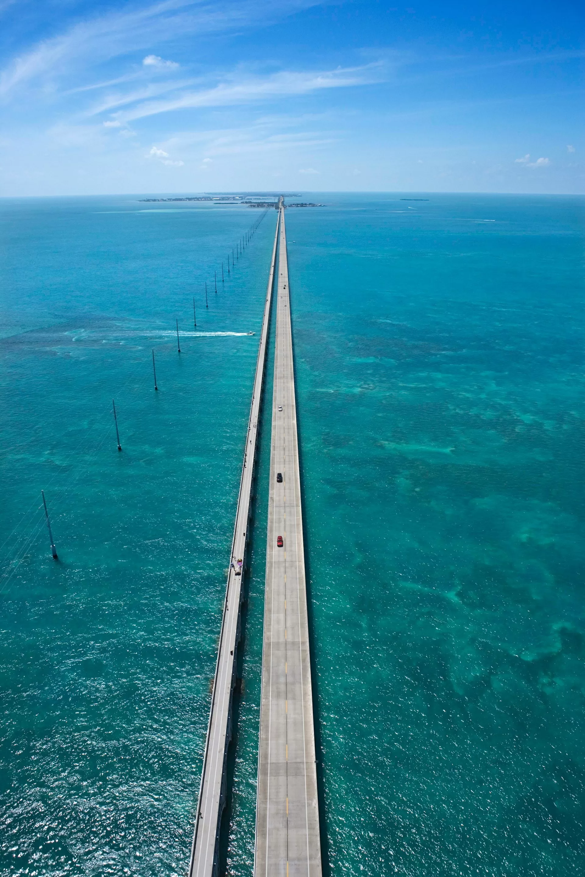 Luchtfoto 7 Mile Bridge die de Florida Keys met elkaar verbindt