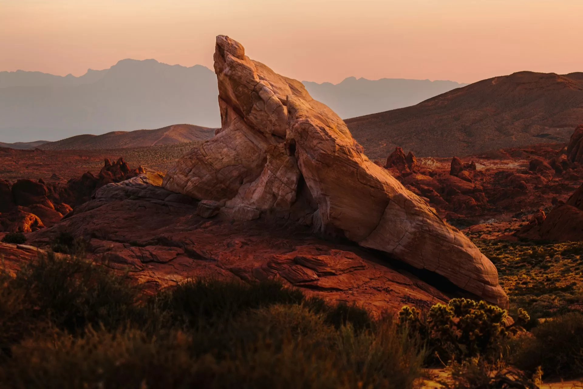 Rode rotsformaties van Valley of Fire State Park in Nevada