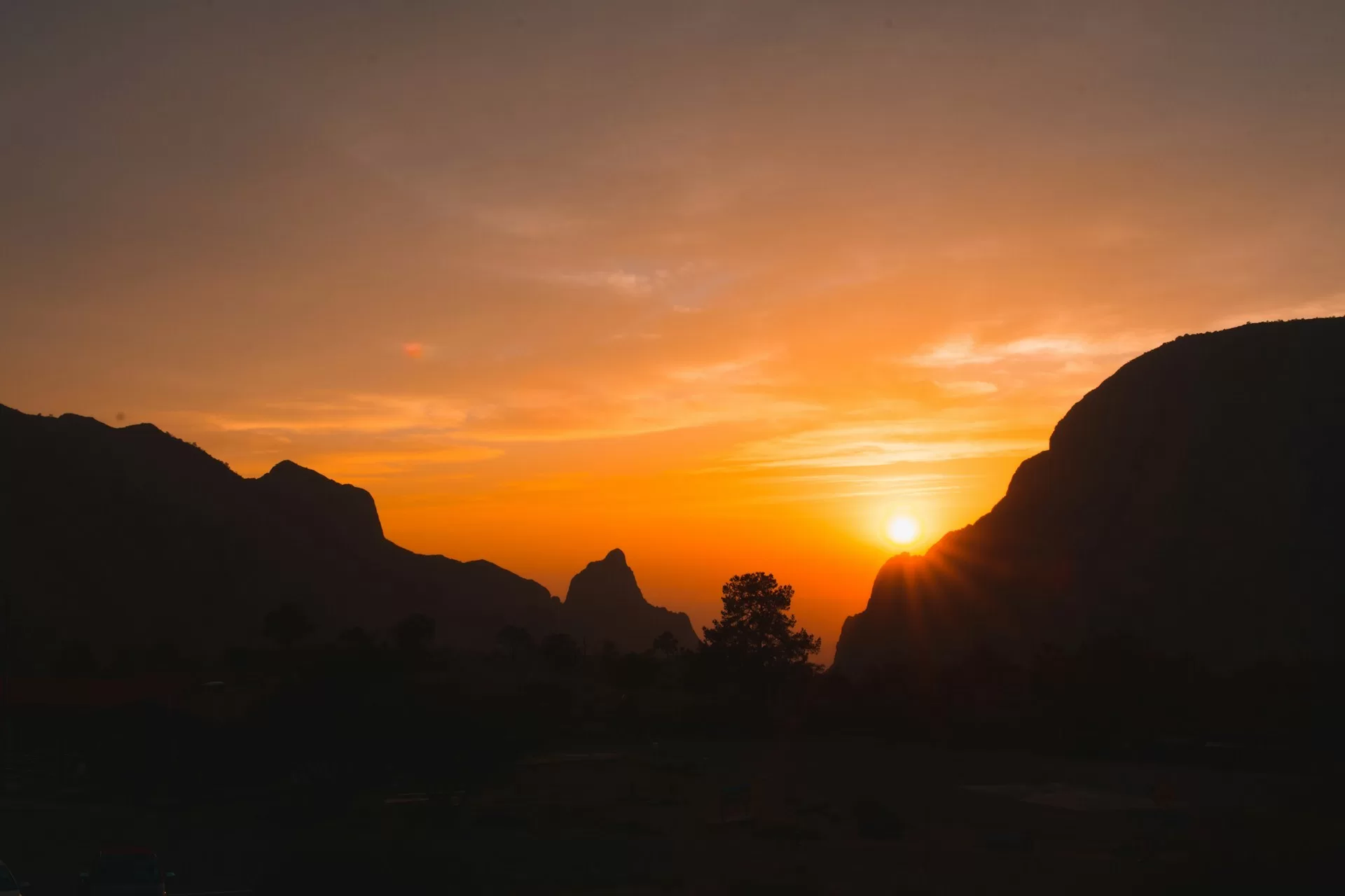 Zonsondergang vanaf de South Rim trail tijdens de Sunset Hike Texas door Big Bend National Park