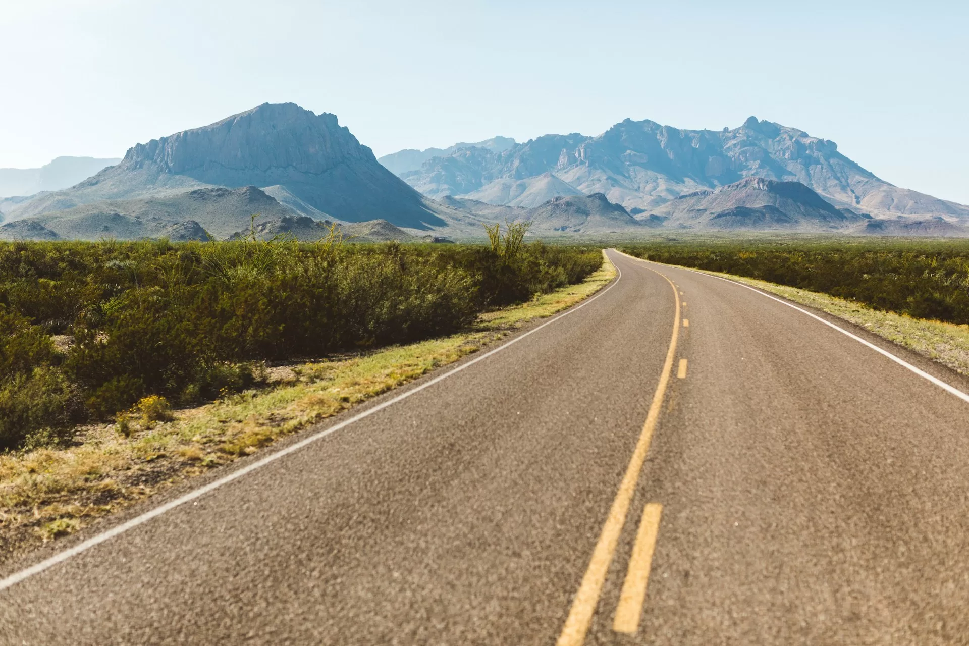 Autoweg richting Big Bend National Park in de staat Texas USA