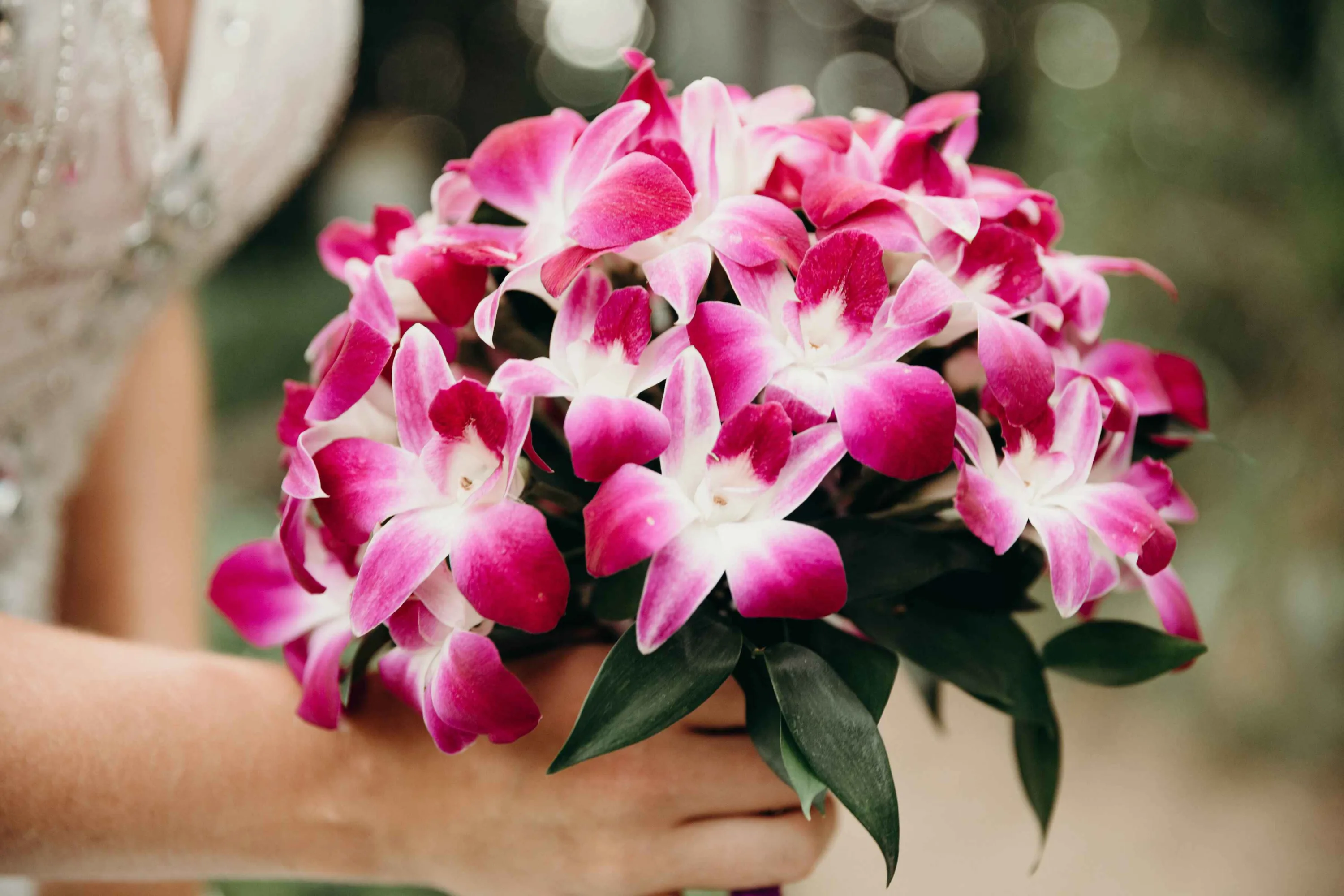 Een bruidsboeket met Hawaiiaanse bloemen