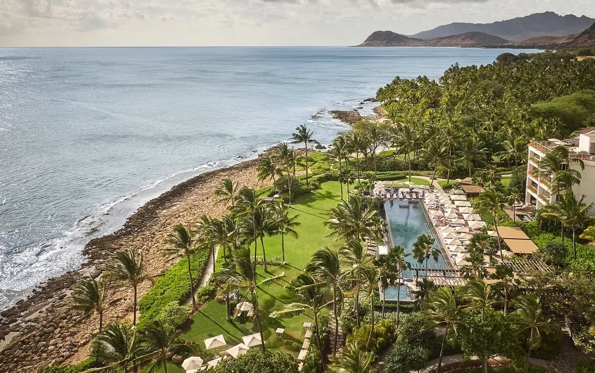 Luchtfoto van het Hotel Four Seasons Resort Oahu aan de kust