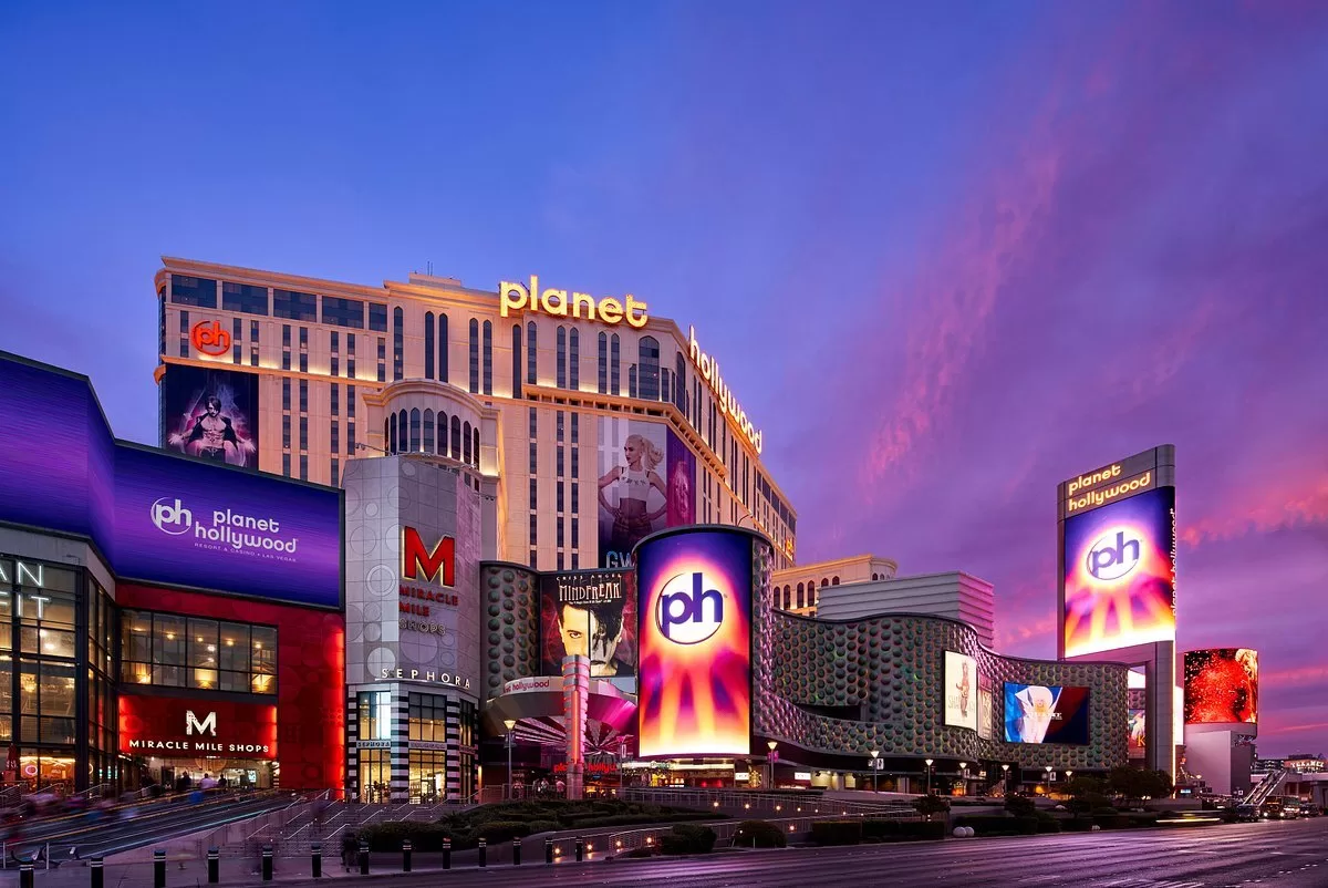 Exterior van het Hotel Planet Hollywood Resort Las Vegas aan de Strip