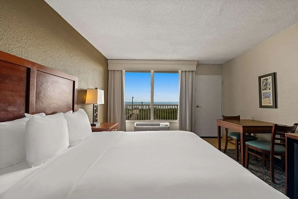Standaardkamer in het Comfort Inn On the Ocean Kill Devil Hills