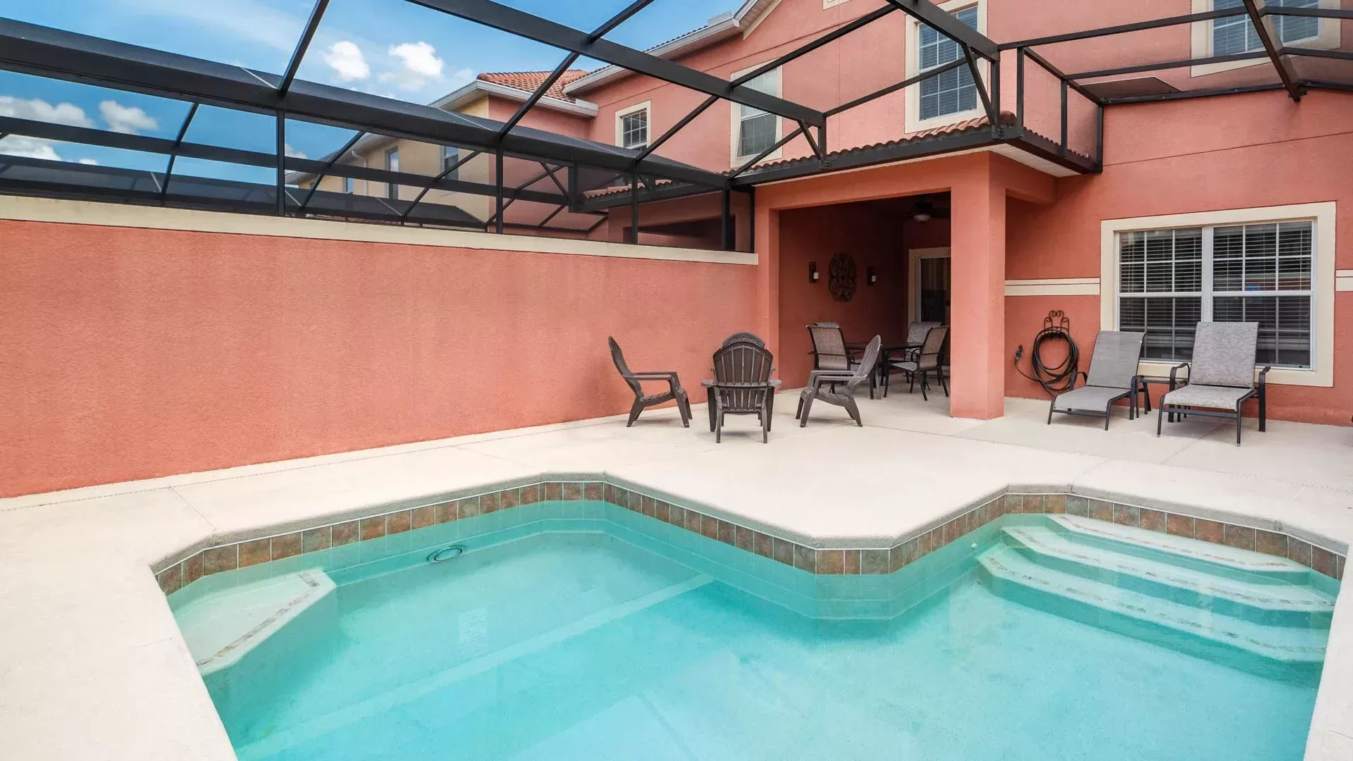 Een splashpool van een townhome in Paradise Palms, Orlando