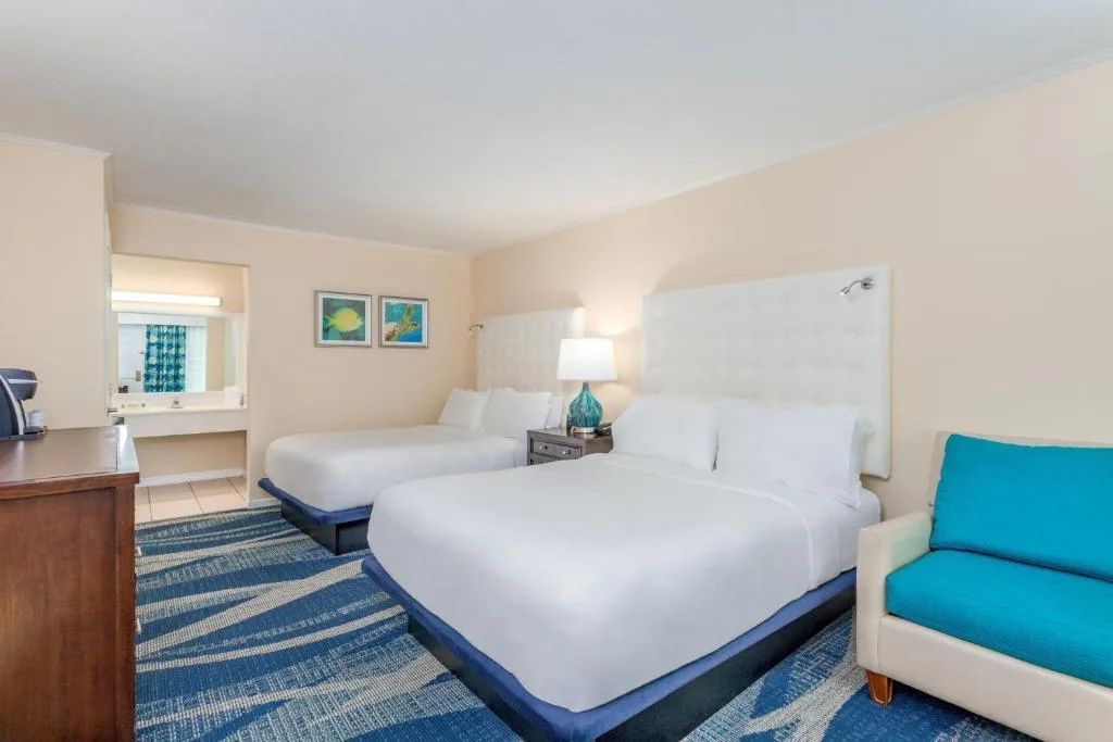 Standaardkamer met 2 aparte bedden in het Hotel Holiday Inn Key Largo