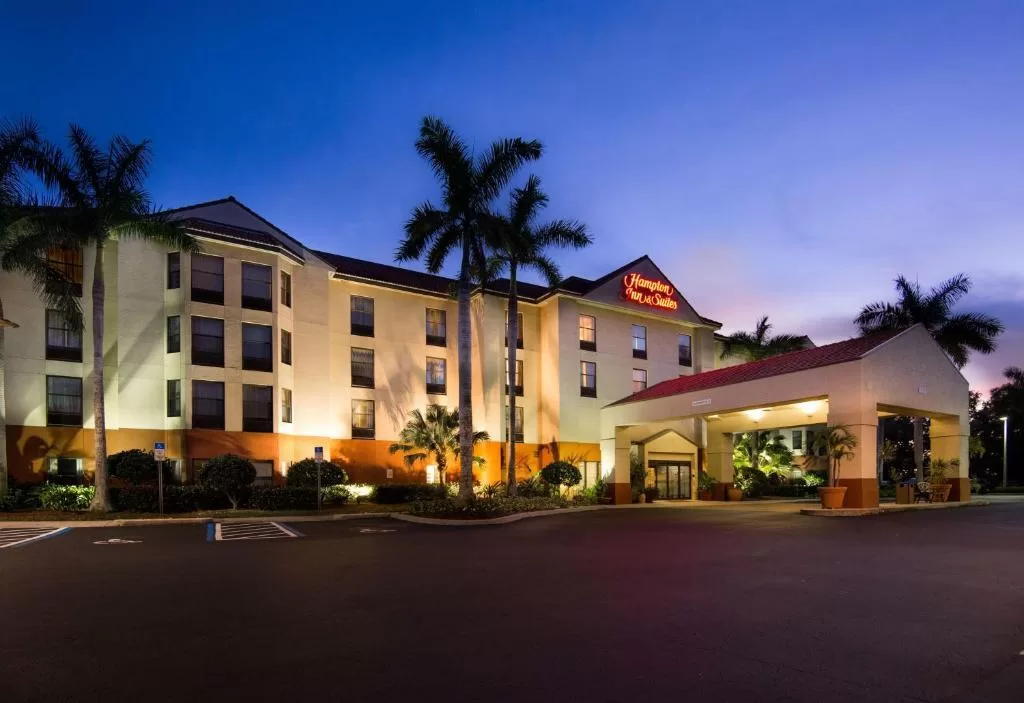 Exterior van het Hotel Hampton Inn Suites Fort Myers Beach