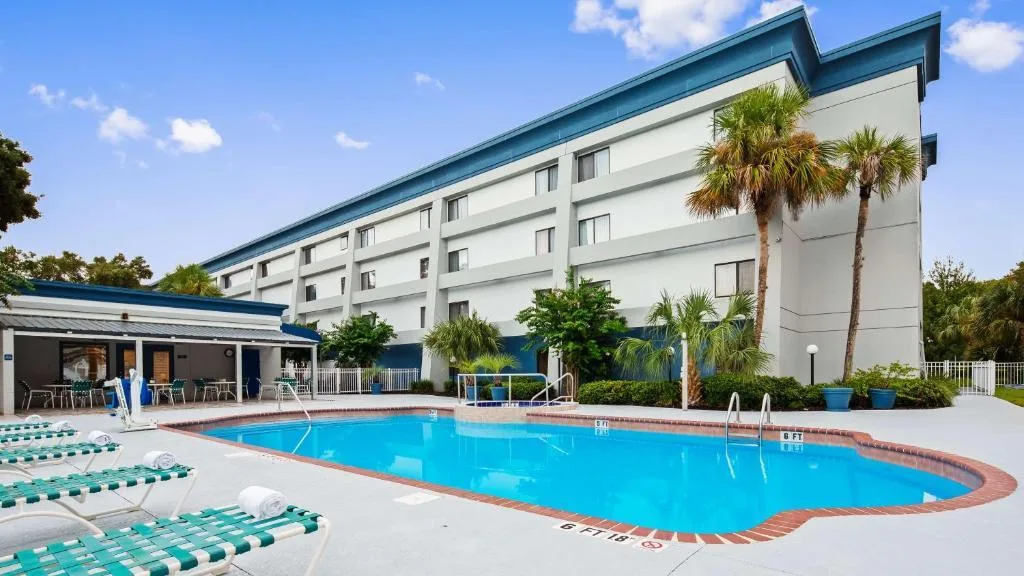 Buitenzwembad bij het Hotel Best Western Ocala