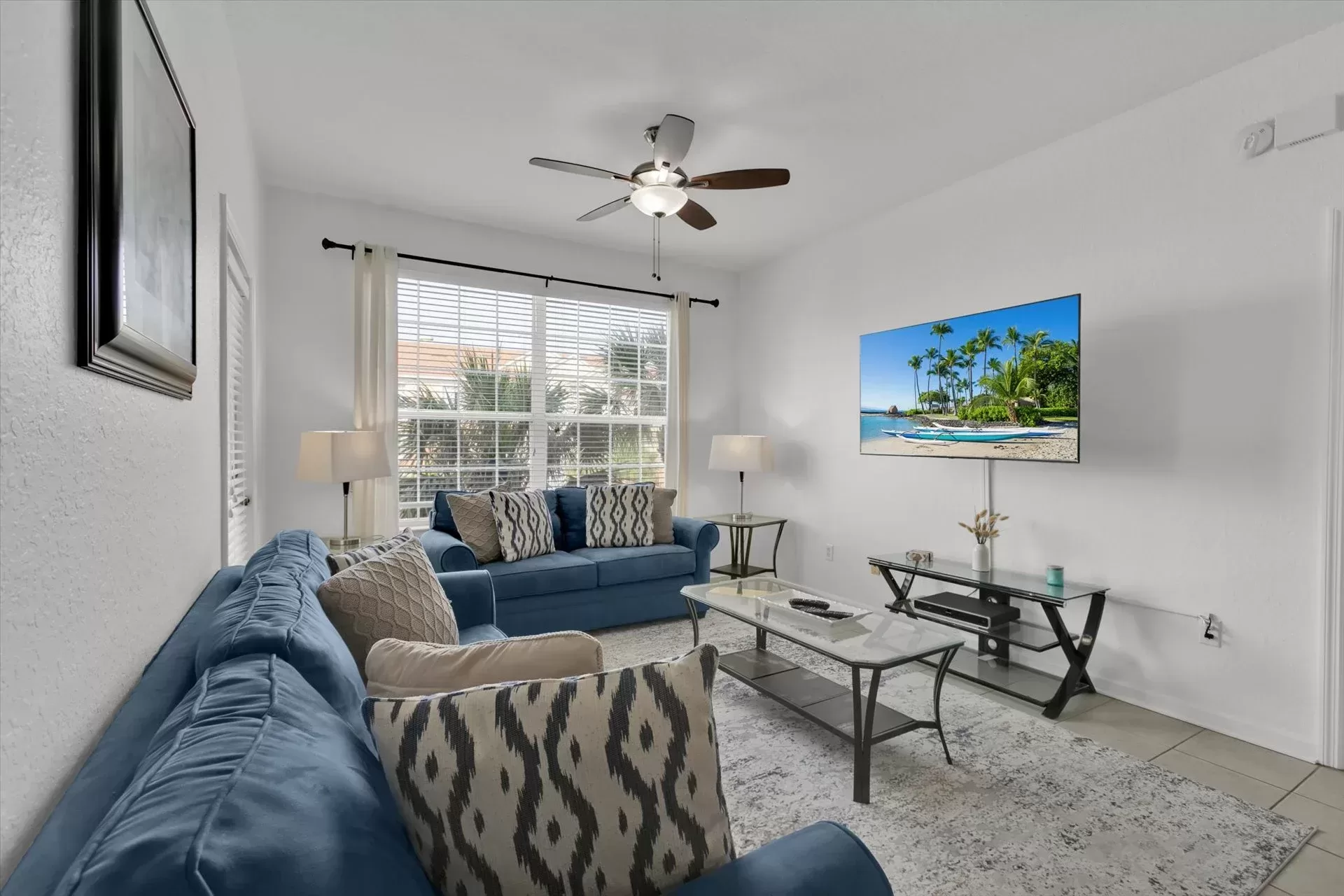 Een woonkamer in een appartement in Windsor Hills, Orlando