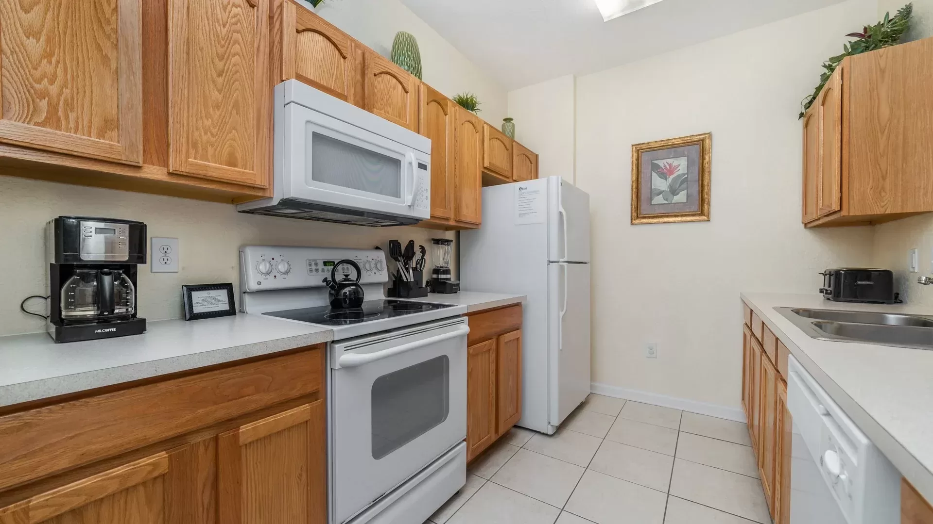 Een keuken in een appartement in Windsor Hills, Orlando