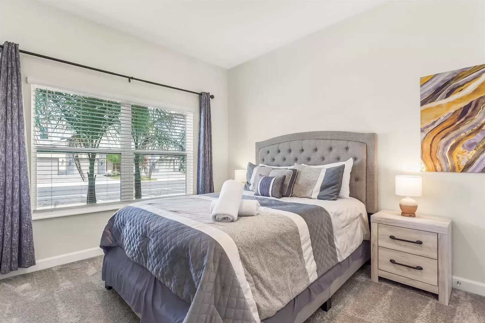 Een slaapkamer in een townhome in Champions Gate, Orlando